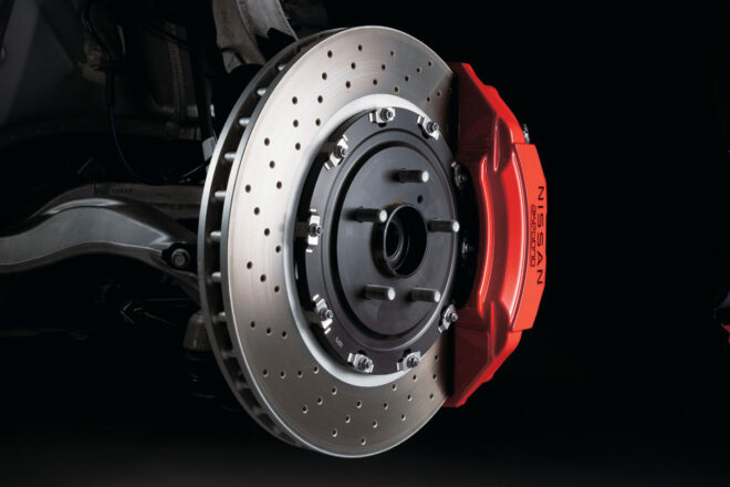 ニッサン、RZ34フェアレディZに性能向上とヘリテージ深化のマイナーチェンジ。NISMOには専用6MTが追加