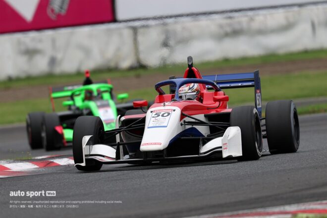 スーパーフォーミュラ・ライツ第13戦SUGOは鈴木斗輝哉がポール・トゥ・ウインで初優勝を飾る