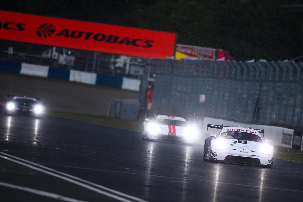 SROジャパンカップ第3ラウンド岡山のレース1はMax Racingのメルセデスが今季初勝利。ランキングのリードを広げる