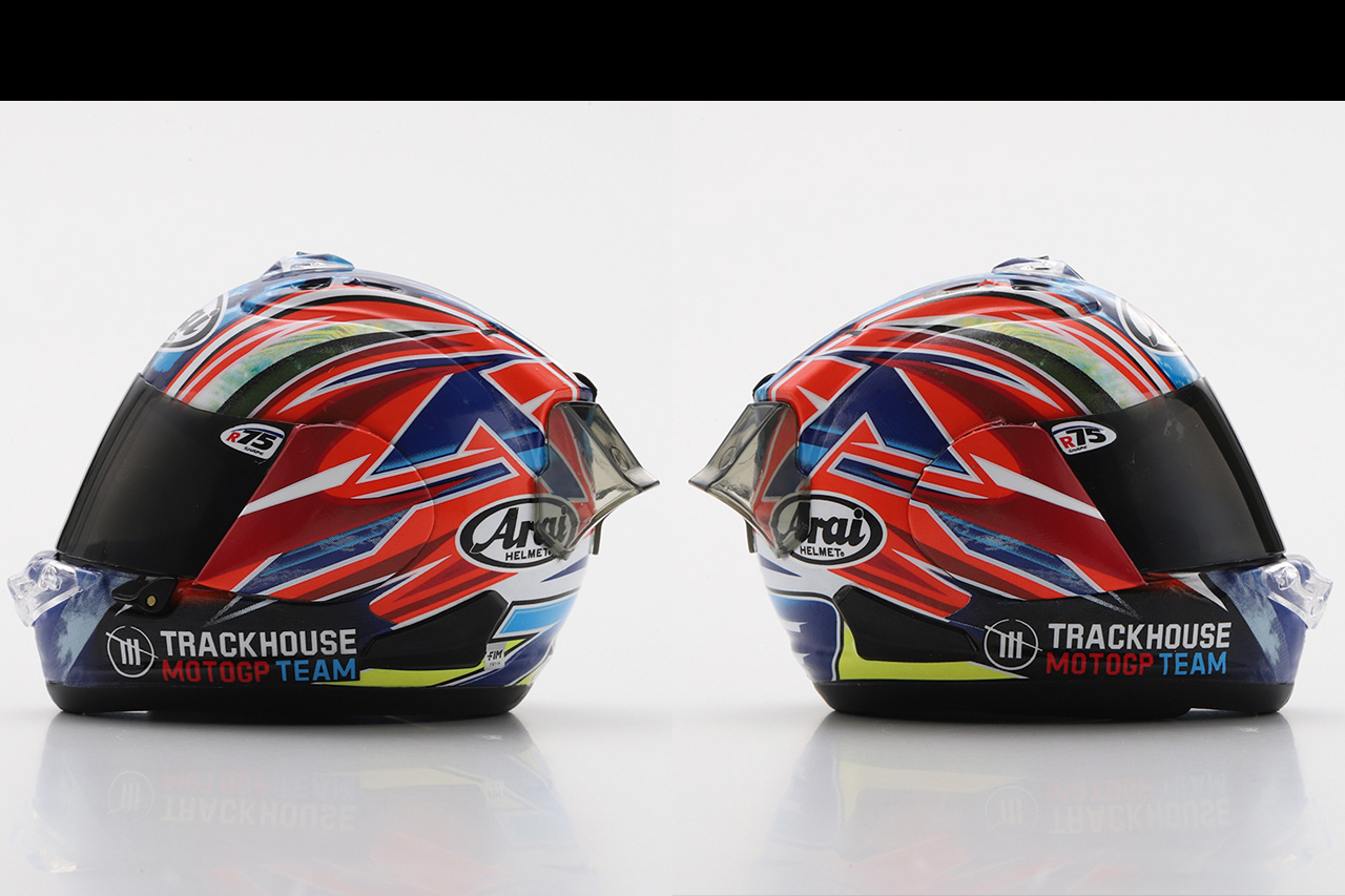 小椋藍 2026年 MotoGP ヘルメット by スパーク 1/5スケール