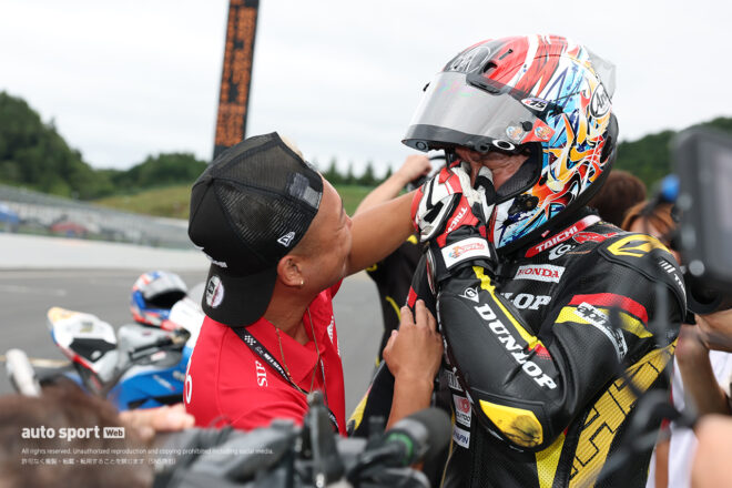 レース後に悔し涙を滲ませる長島哲太（DUNLOP Racing Team with YAHAGI）／2026全日本ロード第5戦もてぎ JSB1000 レース2