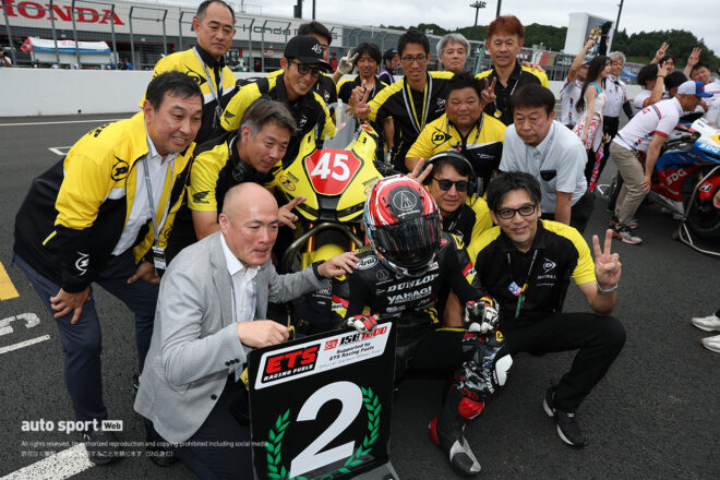 2位のDUNLOP Racing Team with YAHAGI／2026全日本ロード第5戦もてぎ JSB1000 レース2