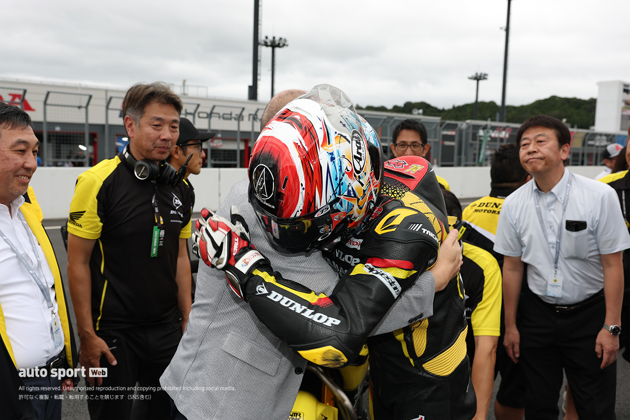レース後に悔し涙を滲ませる長島哲太（DUNLOP Racing Team with YAHAGI）／2026全日本ロード第5戦もてぎ JSB1000 レース2