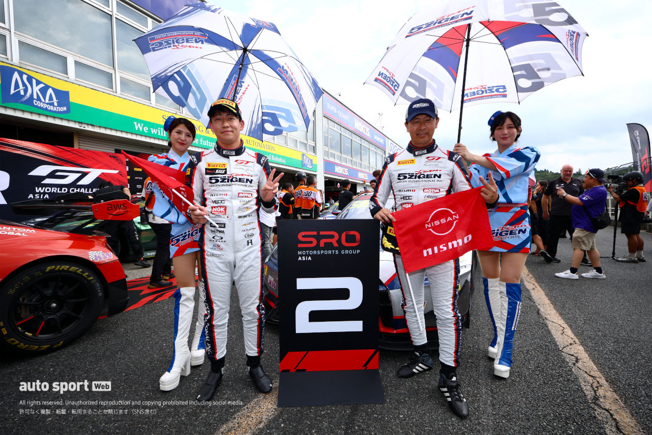 アウディが岡山を完全制覇。初戦はGT-R、2戦目はポルシェの追撃かわし0.089秒差チェッカー／GTWCアジア