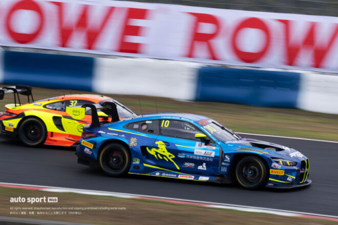 アウディが岡山を完全制覇。初戦はGT-R、2戦目はポルシェの追撃かわし0.089秒差チェッカー／GTWCアジア