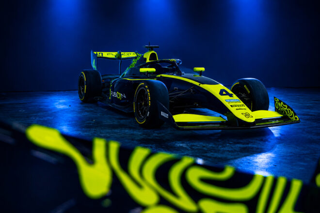 ランド・ノリスが設立した『LN4フュージョン』のカラーリングを纏うFIA F3車両