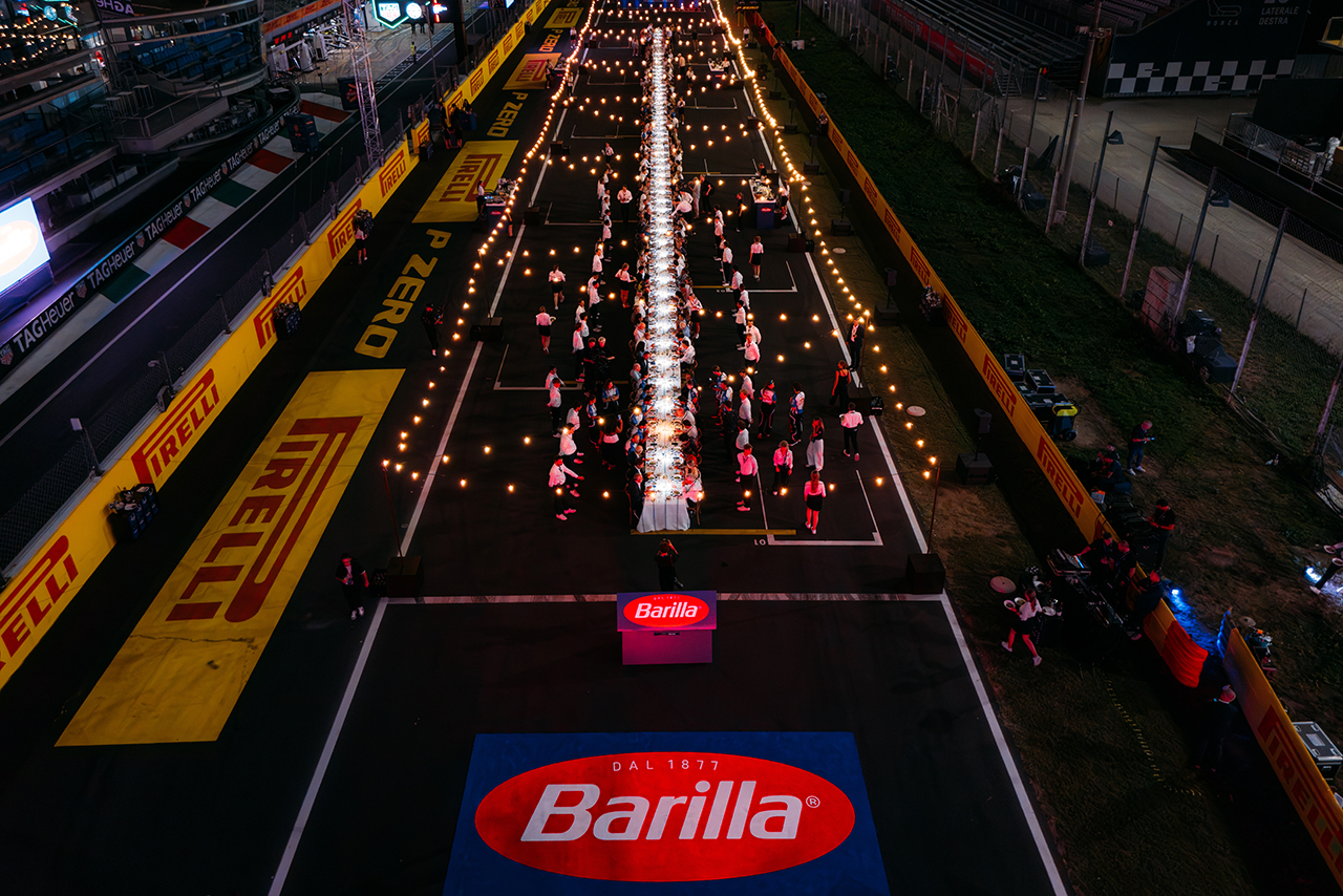 2026年F1第13戦イタリアGP木曜日に開催されたF1とバリラ主催の『ラ・タヴォラータ』