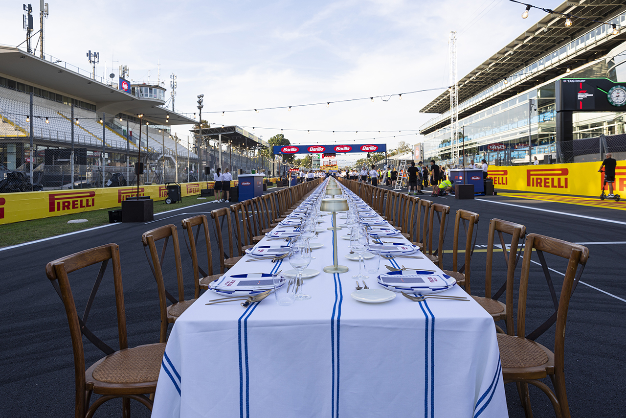 2026年F1第13戦イタリアGP木曜日に開催されたF1とバリラ主催の『ラ・タヴォラータ』