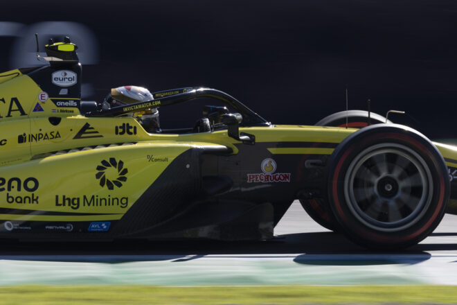 ジョシュア・デュルクセン（インビクタ・レーシング／メルセデスF1開発ドライバー）