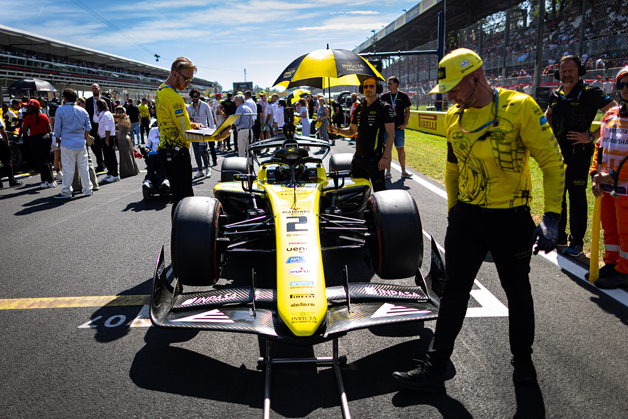 ジョシュア・デュルクセン（インビクタ・レーシング／メルセデスF1開発ドライバー）