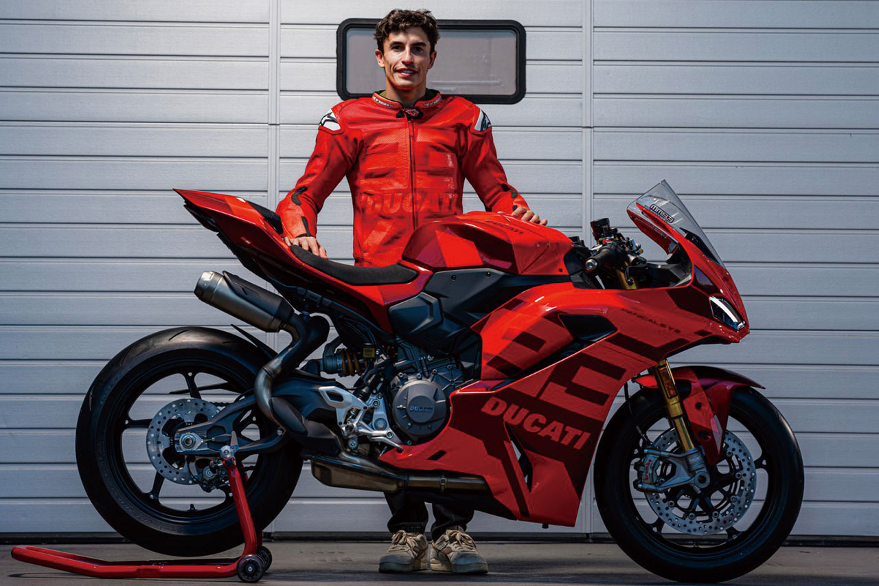 マルク・マルケス（ドゥカティ・レノボ・チーム）と特別仕様車『Panigale V2 MM93』