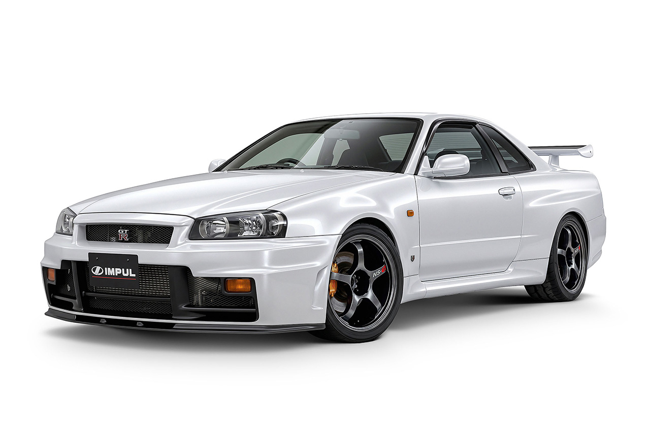 伝説の『GTバンパー』が現代に蘇る。IMPULからR34スカイラインGT-Rの新型フロントバンパーが登場