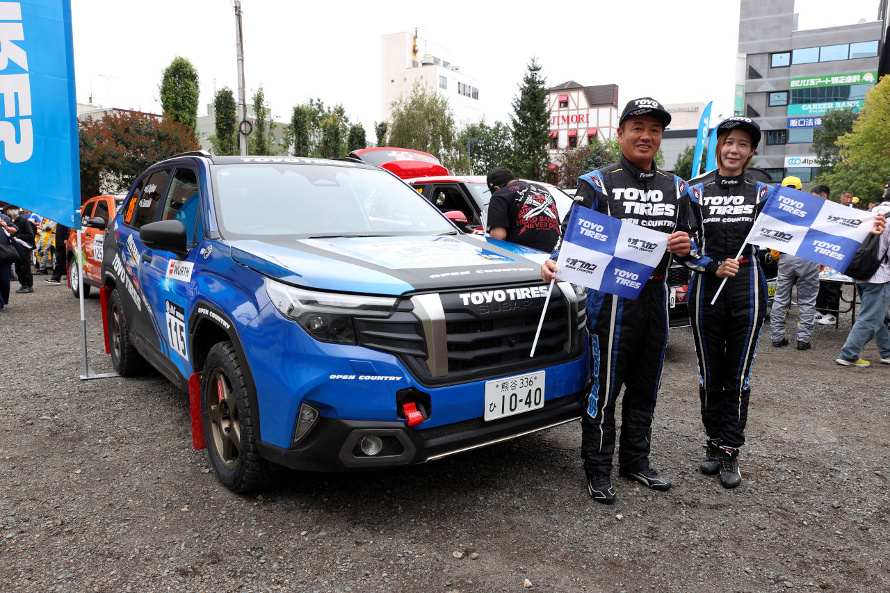 「タイヤに助けられた」と優勝ドライバーたち。トーヨータイヤ勢がXCRスプリントカップ・シリーズ第6戦『ラリー北海道』で3クラス制覇！