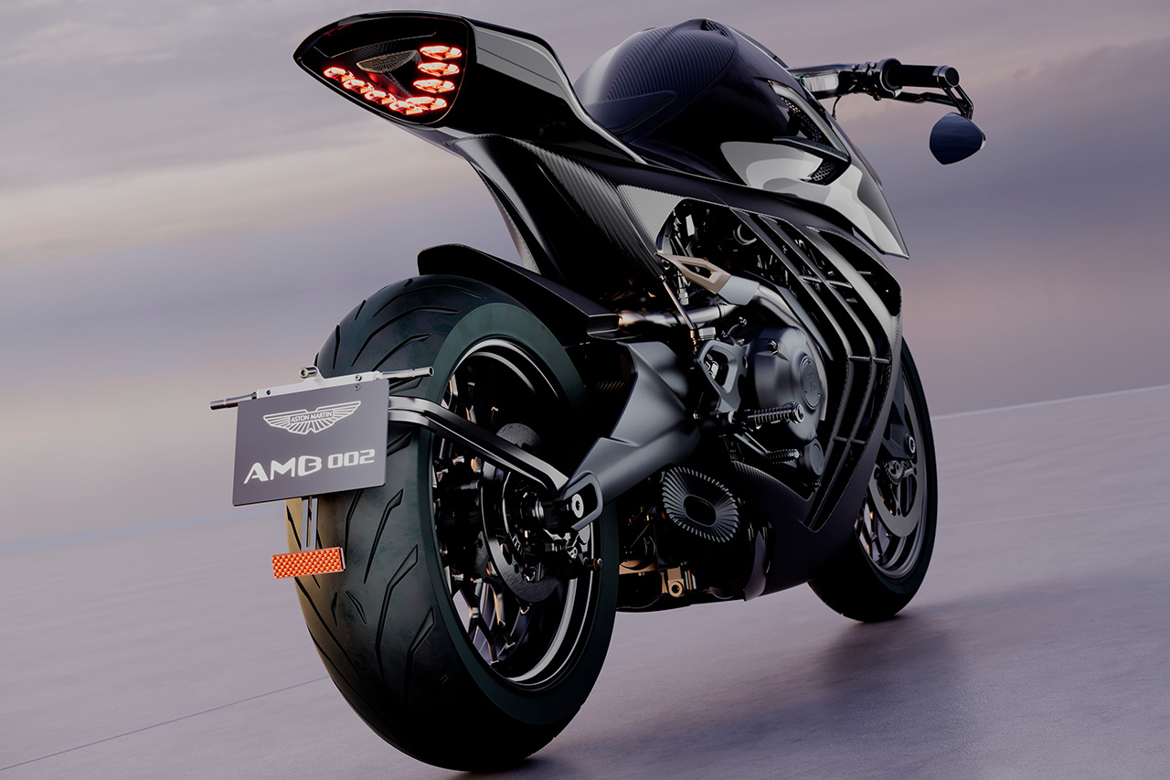 アストンマーティン×ブラフシューペリア『AMB 002 Roadster』