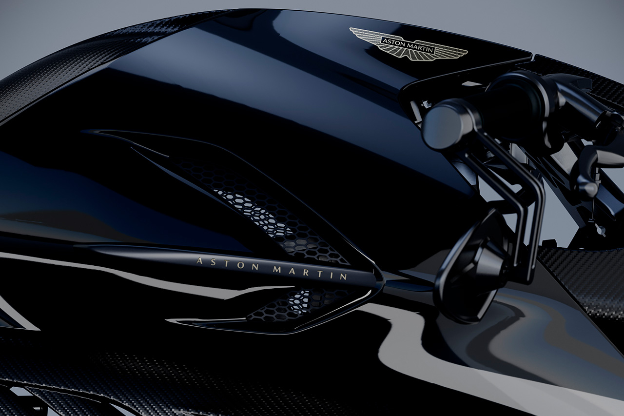 アストンマーティン×ブラフシューペリア『AMB 002 Roadster』
