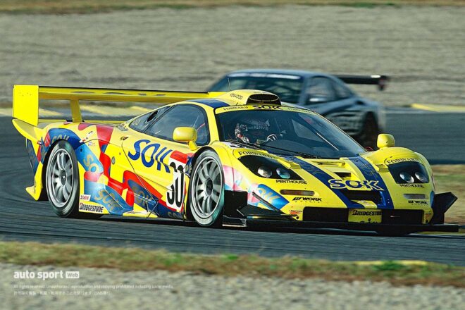 『綜警 McLarenGTR（JGTC）』国産勢に一矢報いた“黒船”のラストウイン【忘れがたき銘車たち】
