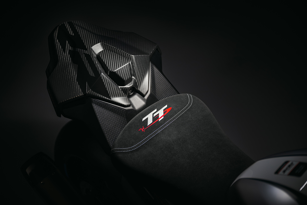 BMW『M 1000 RR Limited Edition Isle of Man TT』