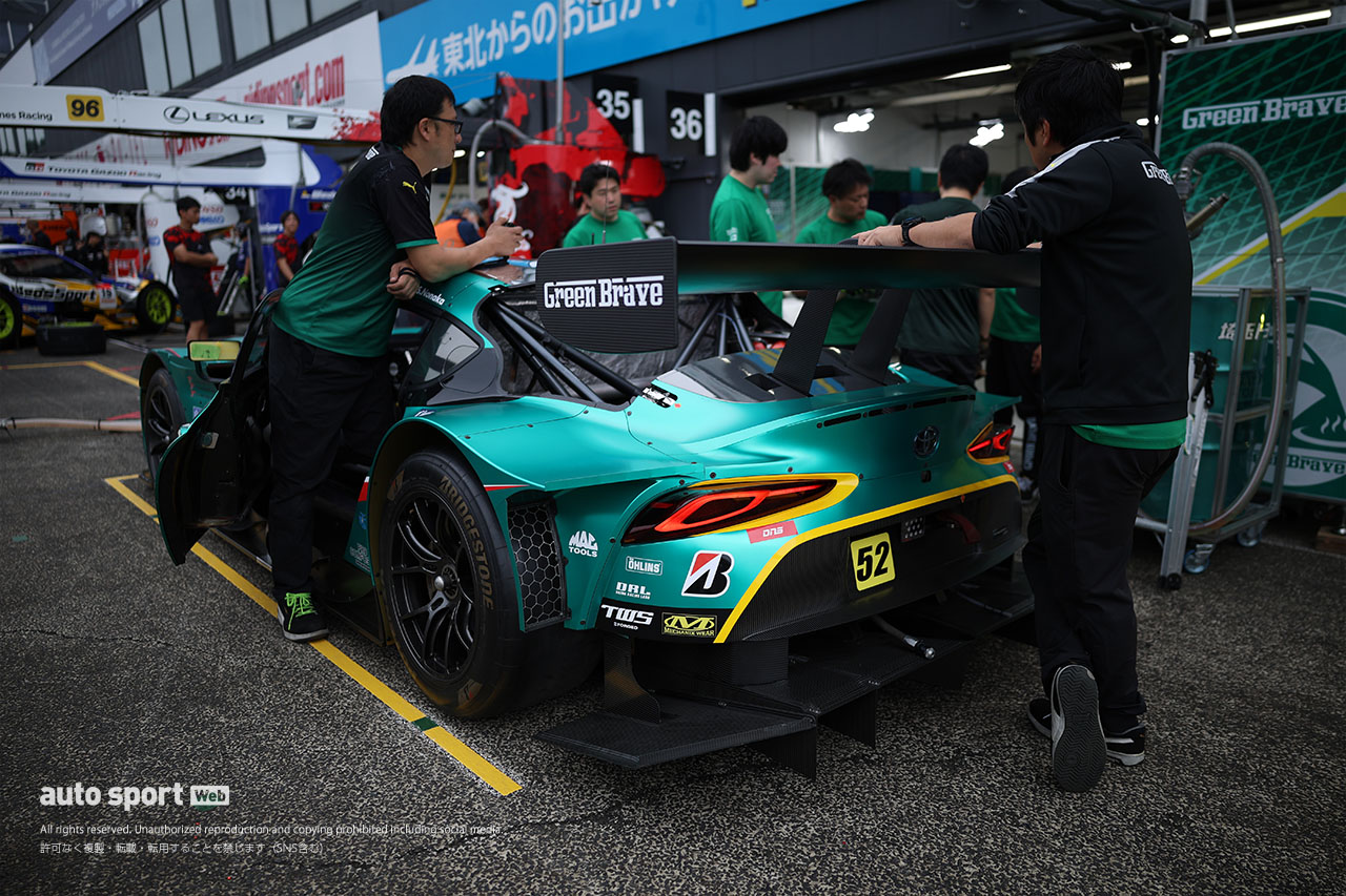 52号車Green Brave GR Supra GT（吉田広樹／野中誠太）