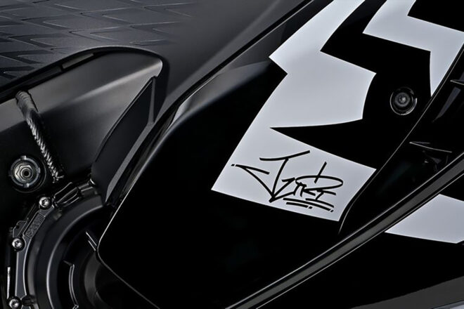 スズキ『Hayabusa Tuned by JURI』