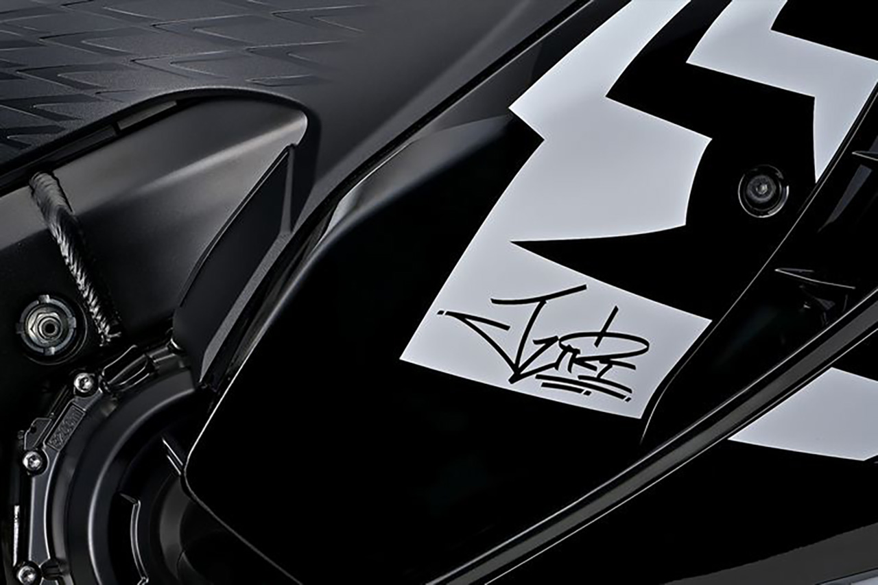 スズキ『Hayabusa Tuned by JURI』
