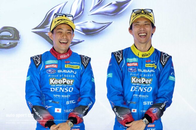 井口卓人と山内英輝（SUBARU BRZ R＆D SPORT）