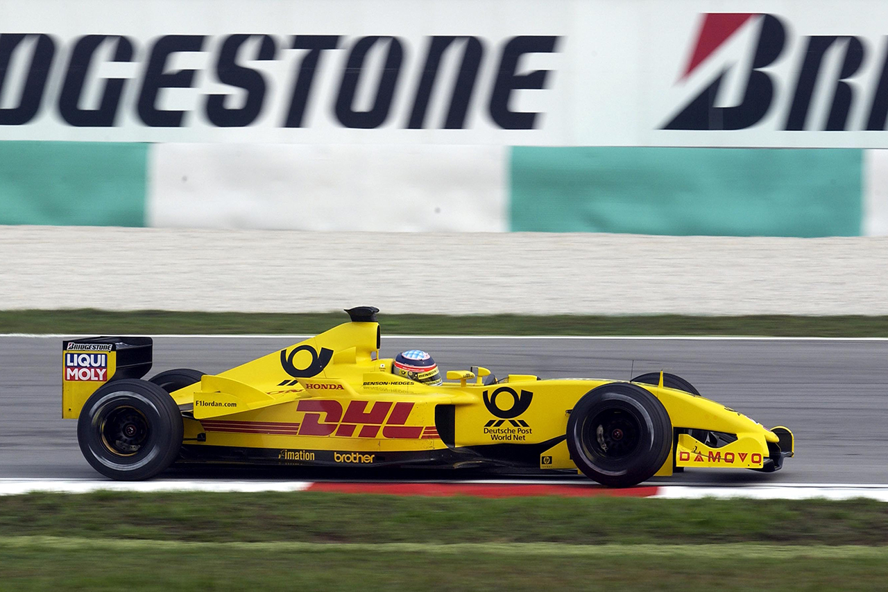 2002年F1第2戦マレーシアGP ジョーダンE12をドライブする佐藤琢磨