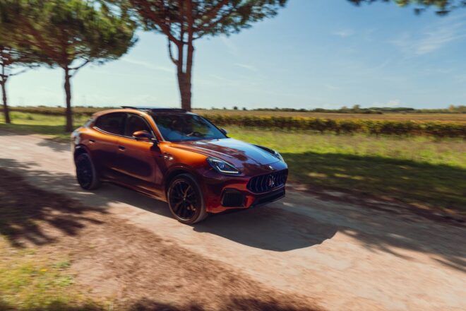 マセラティ、日本限定1台の超希少な限定車『グレカーレ・トリビュート・イル・ブルチャート』を導入