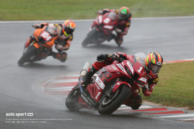 トップ争い／2026全日本ロード第6戦岡山 ST1000 決勝
