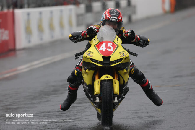 優勝を飾った長島哲太（DUNLOP Racing Team with YAHAGI）／2026全日本ロード第6戦岡山 JSB1000