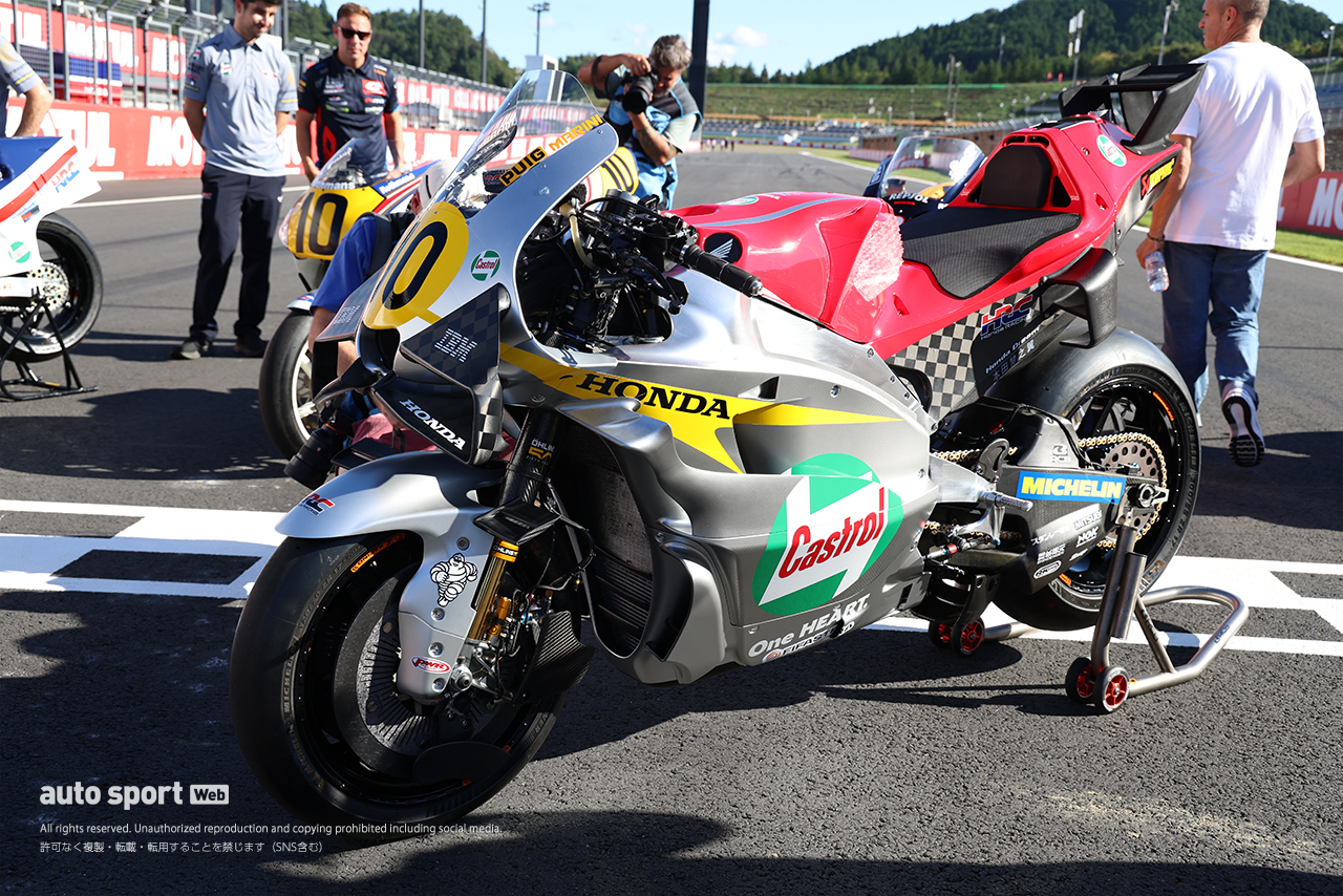 1966年世界GPで最高峰500ccクラスに参戦したRC181のカラーを施したホンダRC213V／2026MotoGP第16戦日本GP