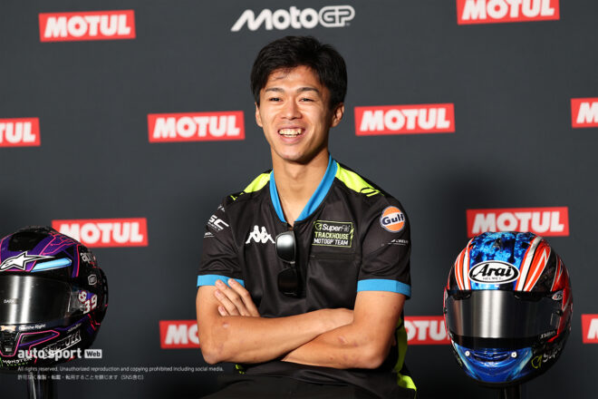 木曜プレスカンファレンスに出席した小椋藍（スーパーファイル・トラックハウスMotoGPチーム）／2026MotoGP第16戦日本GP