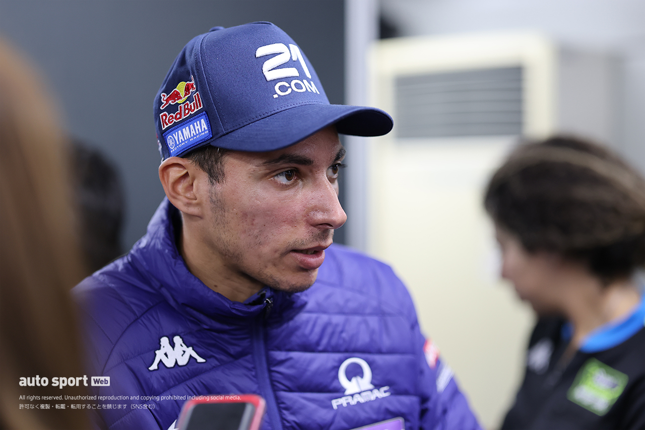 囲み会見に応じるトプラク・ラズガットリオグル（プリマ・プラマック・ヤマハMotoGP）／2026MotoGP第16戦日本GP 決勝