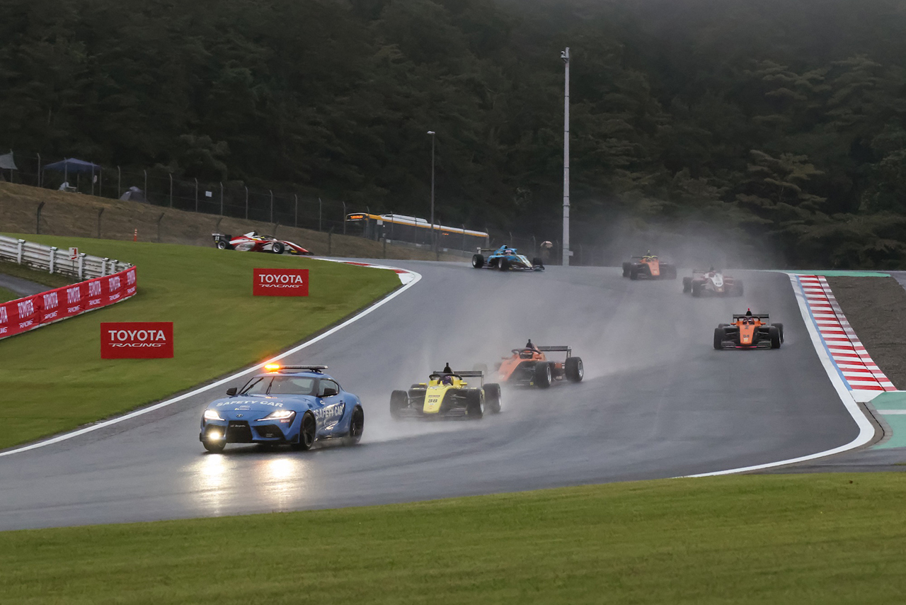 2026年FRJ第5大会富士／第12戦決勝はセーフティカー先導のスタートに