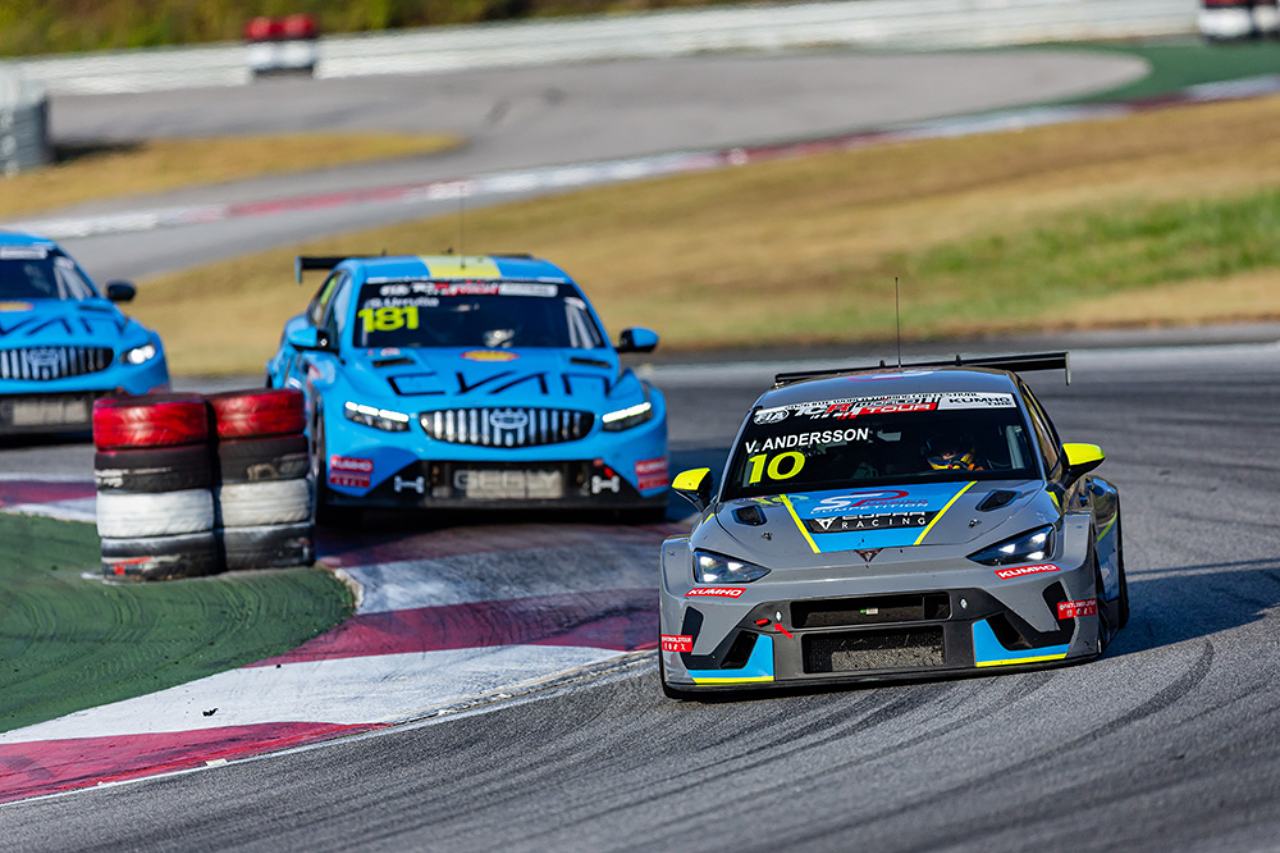 貫禄のアズコナがヒョンデのホームで2勝。伏兵アンダーソンも初優勝／TCRワールドツアー第5戦