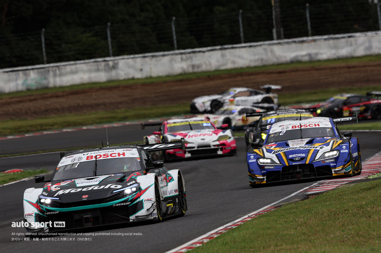 Modulo HRC PRELUDE-GTに迫るWedsSport BANDOH GR Supra