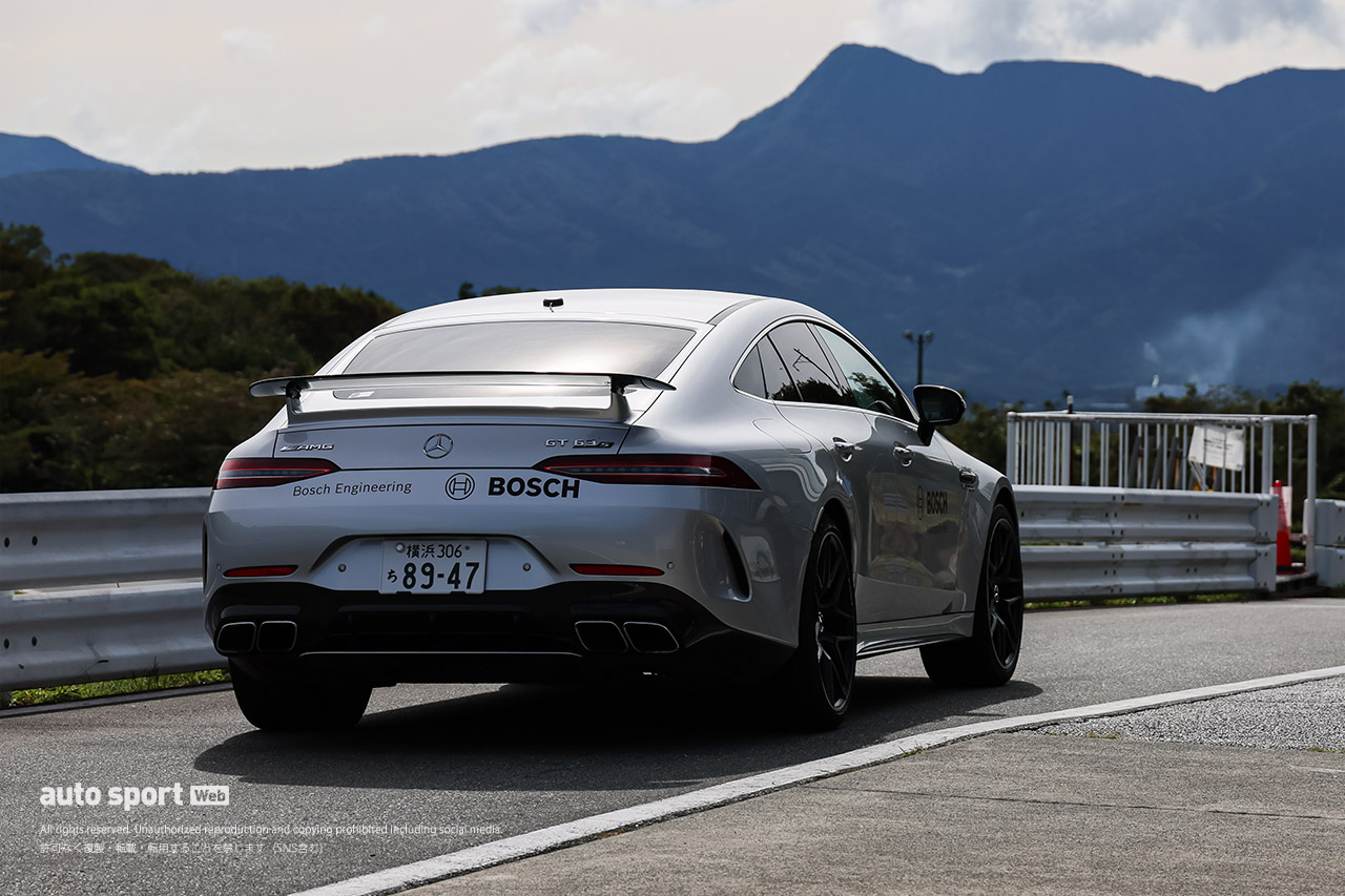 水素エンジンの迫力と、新開発サーキット用自動ブレーキに驚き。ボッシュエンジニアリング20周年記念イベントを体感レポ
