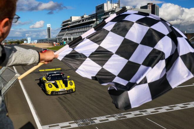 ポルシェが1-2でニュル耐久最終戦を締めくくる。SP9タイトルはシューベルトBMW、日本勢は明暗別れる