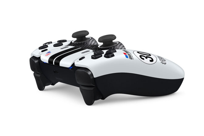 GT7にSUGOと新規6台追加の大型アップデート“スペック4”第1弾が配信。30周年記念コントローラーも発売へ