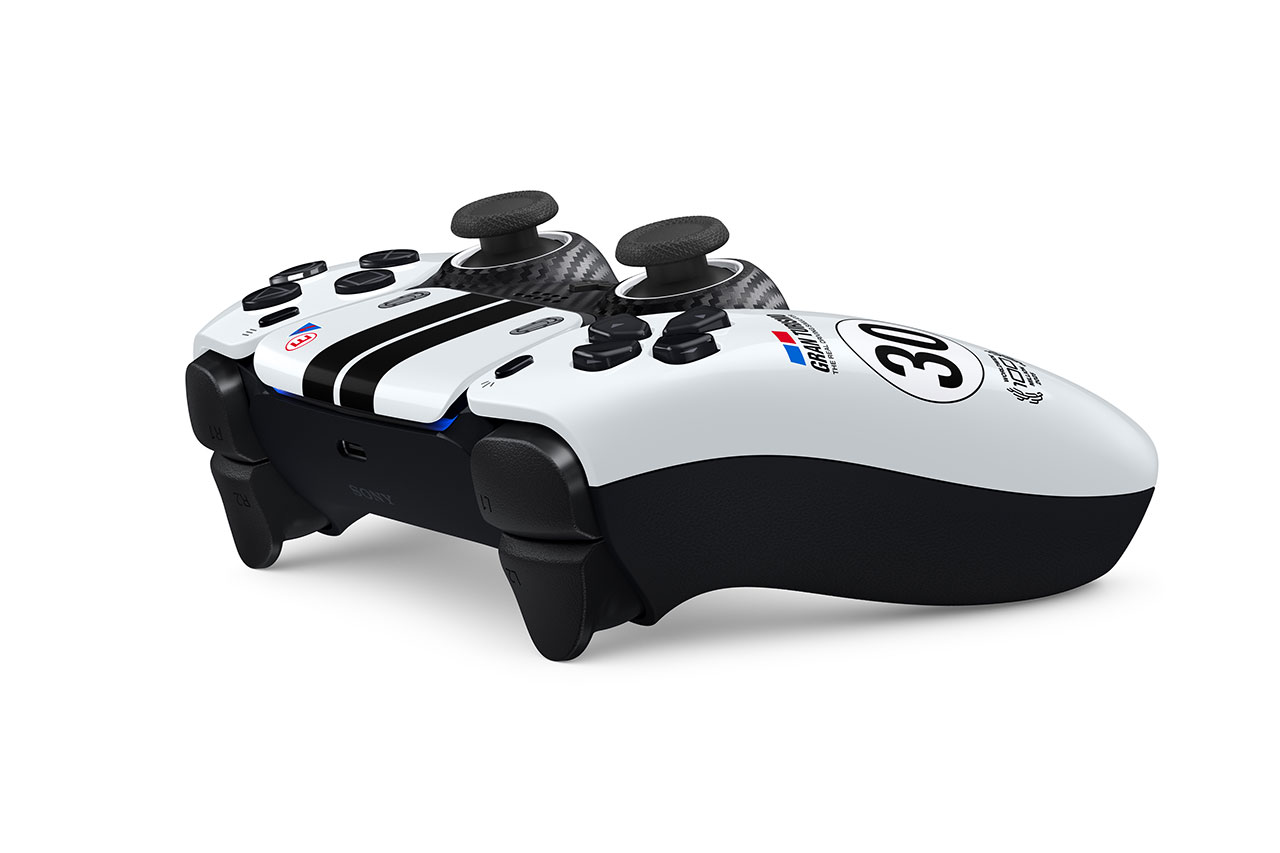 GT7にSUGOと新規6台追加の大型アップデート“スペック4”第1弾が配信。30周年記念コントローラーも発売へ