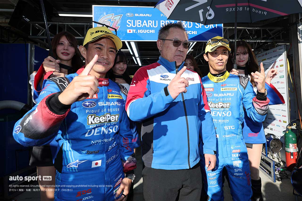 井口卓人／小澤正弘総監督／山内英輝（SUBARU BRZ R＆D SPORT）