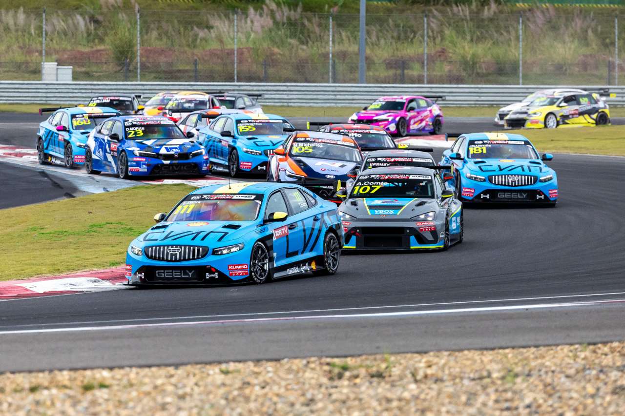 初開催地でジーリー＆プジョーが1-2達成。王座争いは事実上の一騎打ちに／TCRワールドツアー第6戦