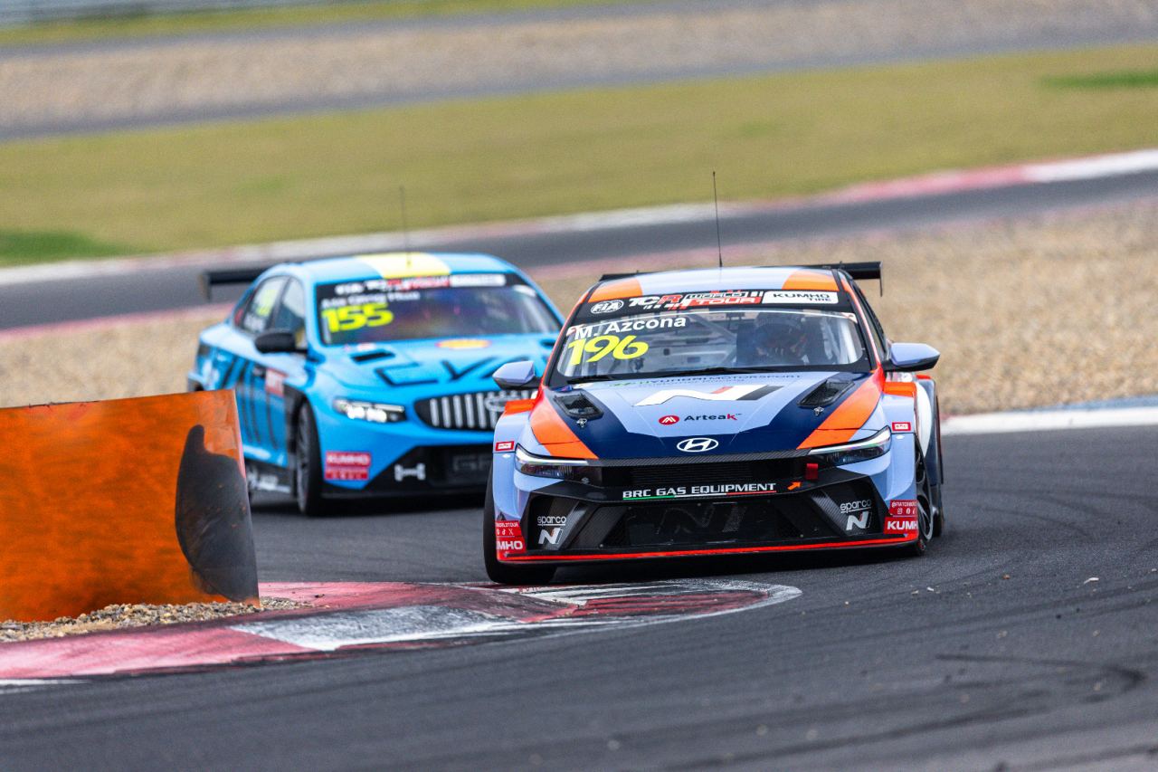 初開催地でジーリー＆プジョーが1-2達成。王座争いは事実上の一騎打ちに／TCRワールドツアー第6戦
