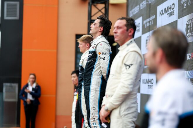 初開催地でジーリー＆プジョーが1-2達成。王座争いは事実上の一騎打ちに／TCRワールドツアー第6戦