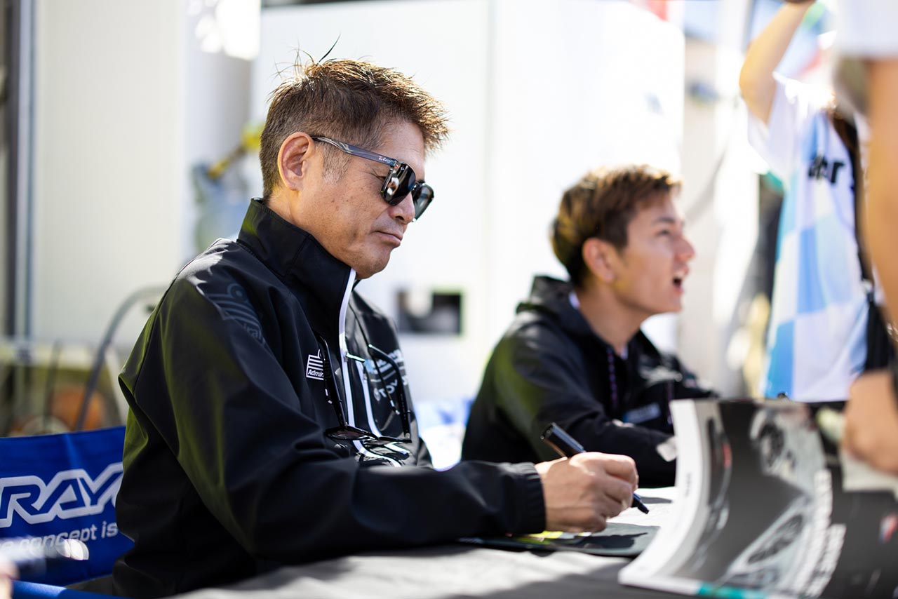 二度のGT300王者“MAX”織戸学が2026年最終戦もてぎでスーパーGTを引退へ「誇りを胸に、最後まで全力で走ります」