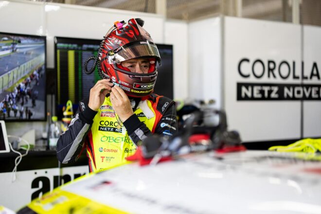 二度のGT300王者“MAX”織戸学が2026年最終戦もてぎでスーパーGTを引退へ「誇りを胸に、最後まで全力で走ります」