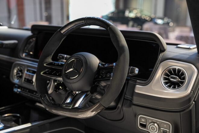 メルセデスAMG、現行『G 63』にダーククロームパッケージ初採用の限定車“MANUFAKTUR Edition”導入