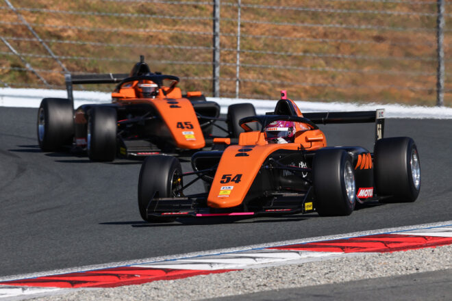 大宮賢人（PONOS RACING F111/3）