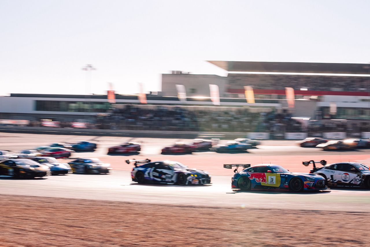 【WEEKLY ROUND UP】フェルスタッペン、GTWC初陣を総括／フィッティパルディ率いる新チームがSCB参戦へ
