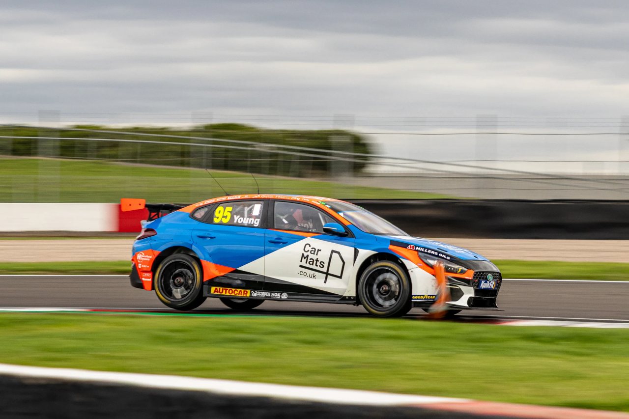 【WEEKLY ROUND UP】フェルスタッペン、GTWC初陣を総括／フィッティパルディ率いる新チームがSCB参戦へ