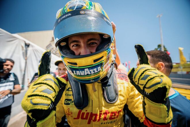 ミツビシの現役王者がスプリントを制圧。シボレーの元王者も約2年ぶりの勝利／ストックカー・ブラジル第10戦